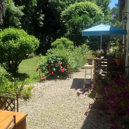 Du Calme 3 Star Cognac Nocleg ze śniadaniem 3*