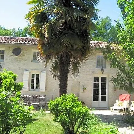Nocleg ze śniadaniem Du Calme 3 Star Cognac Chérac