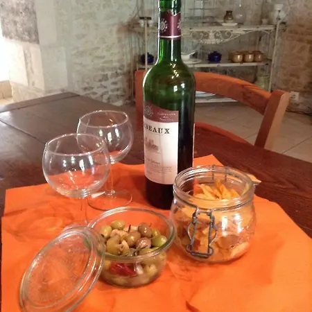 Du Calme 3 Star Cognac Nocleg ze śniadaniem Chérac