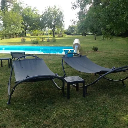 Bed & Breakfast Du Calme 3 Star Cognac 3*