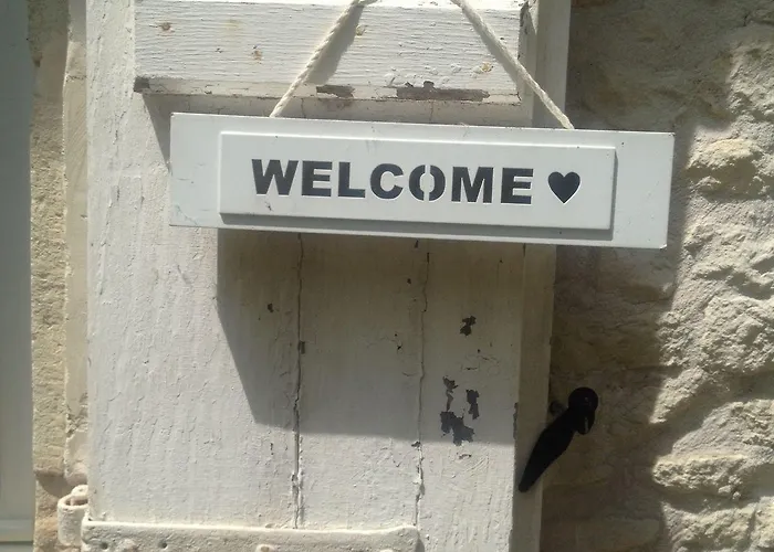 Du Calme 3 Star Cognac Bed and breakfast 3*