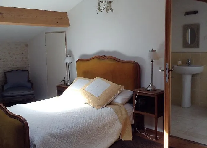 Du Calme 3 Star Cognac Chérac