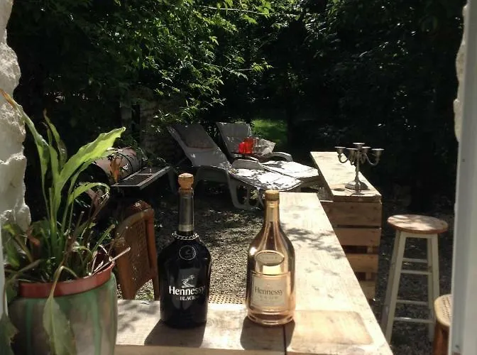 Bed and breakfast Du Calme 3 Star Cognac Chérac